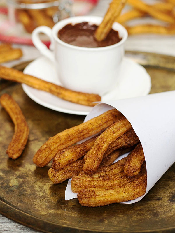 Churros con Chocolate